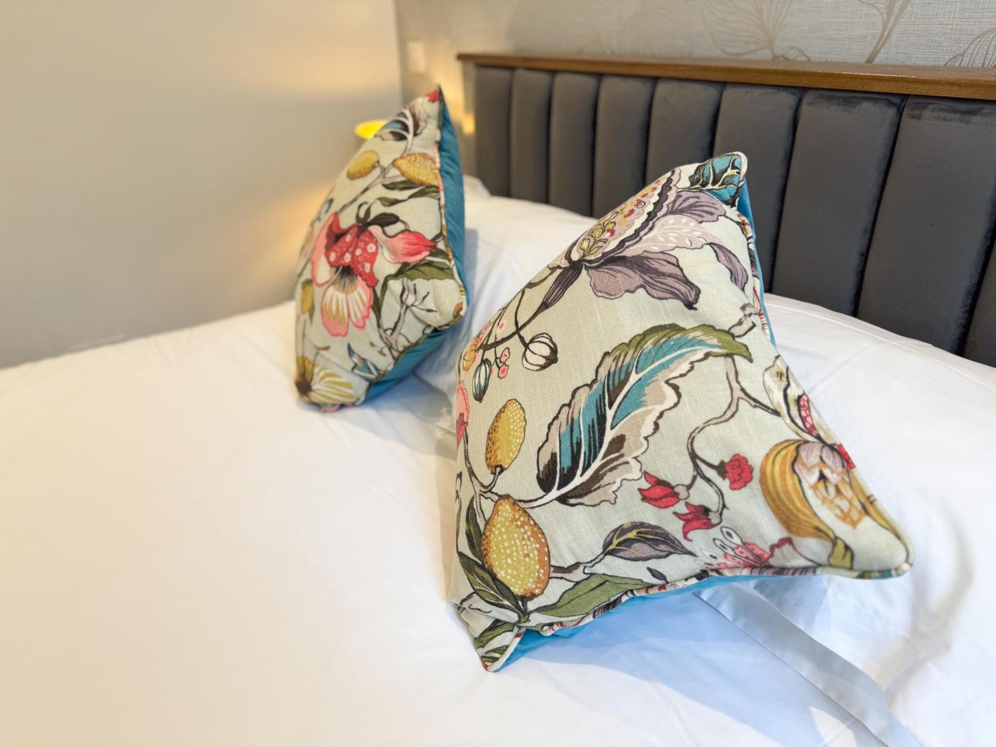 The Avonmore Olympia London Luaran gambar