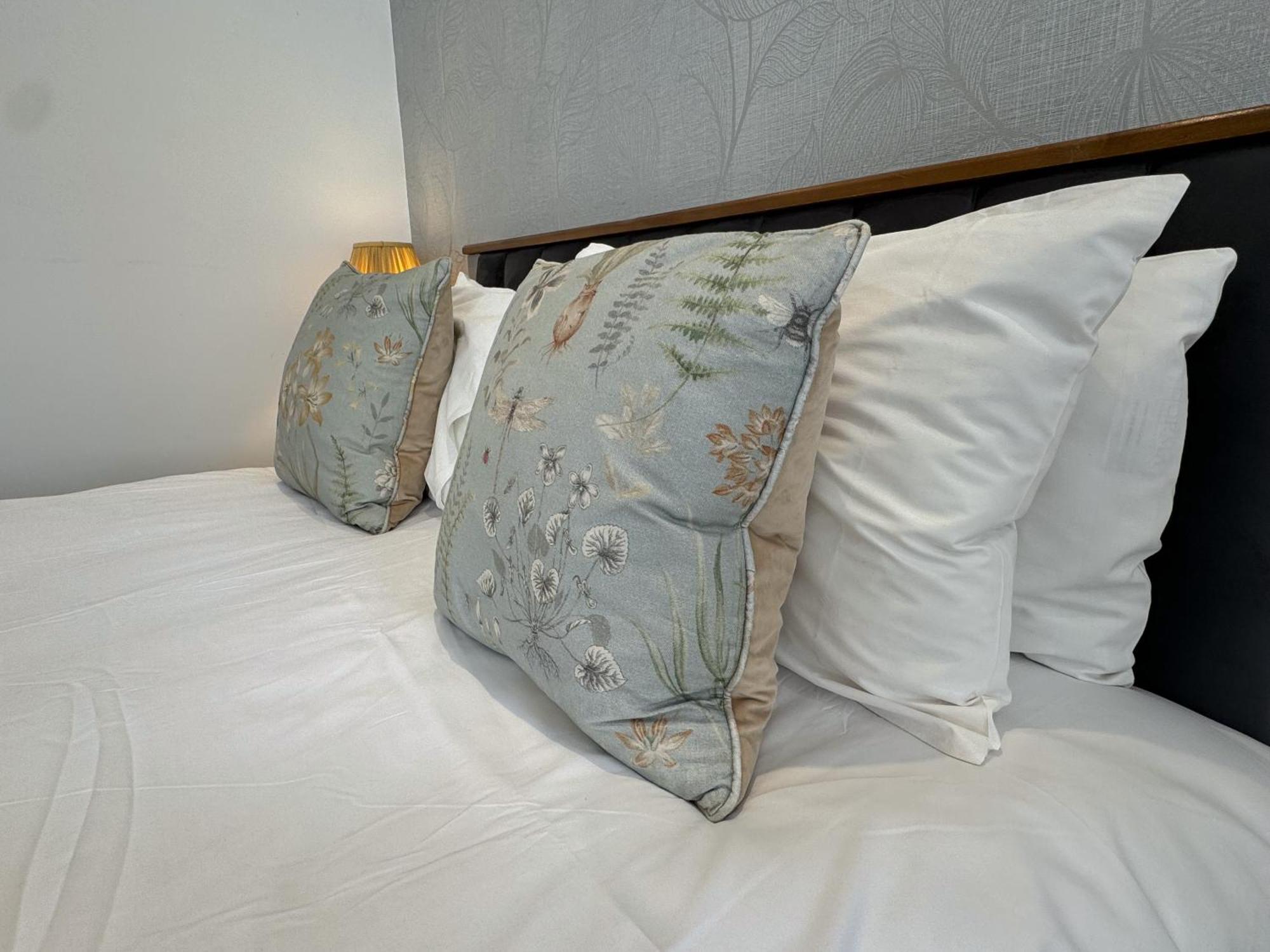 The Avonmore Olympia London Luaran gambar