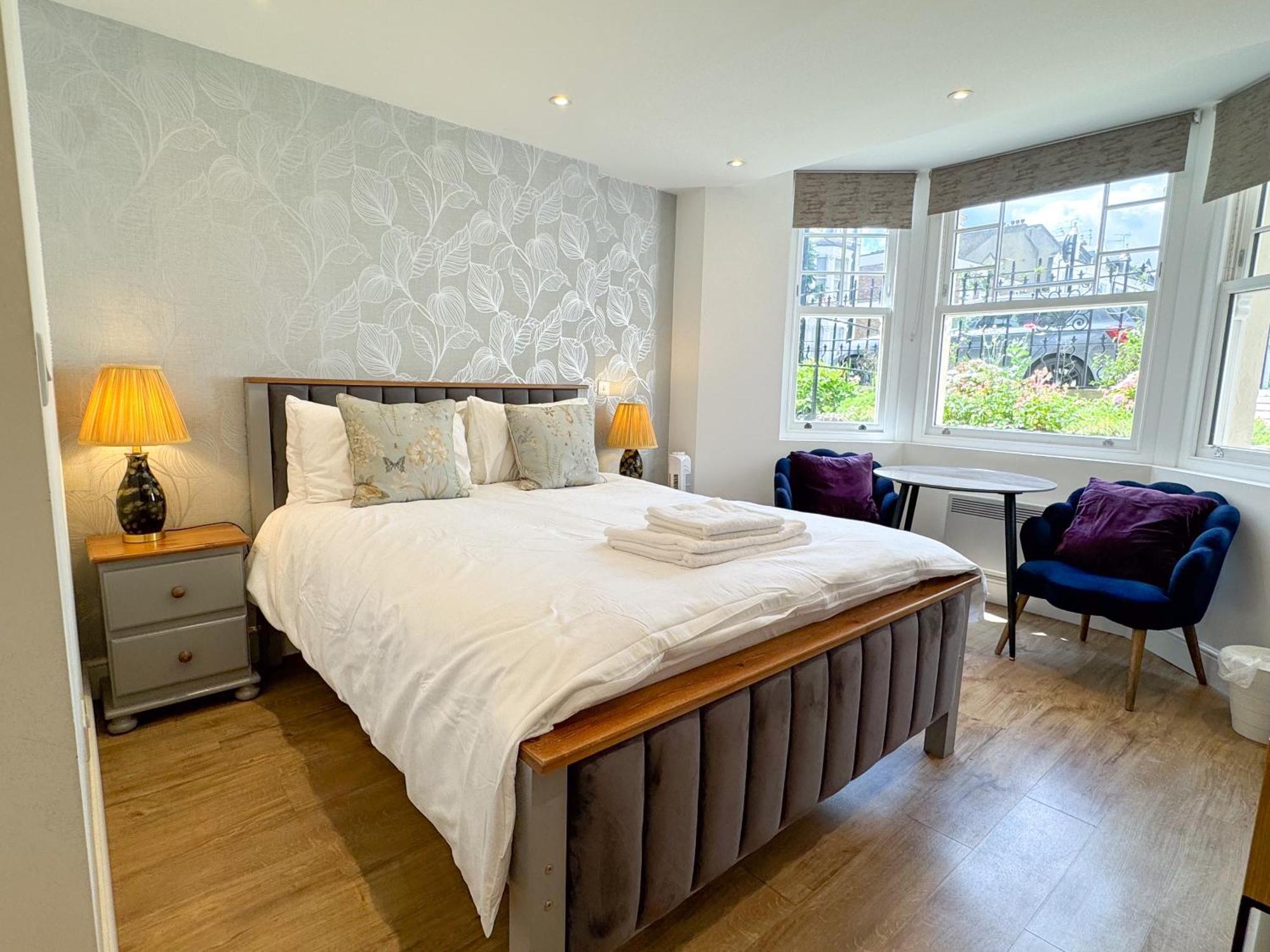 The Avonmore Olympia London Luaran gambar